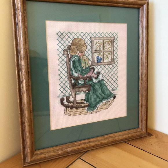 Mother's Love Completed Cross Stitch Vintage Framed Embroidery Picture 11x12" - Picture 1 of 4